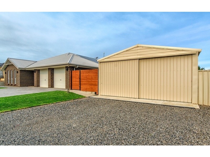 4 Silver Cloud Grove, Sellicks Beach SA 5174