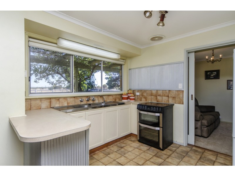 14 Norman Road, Aldinga Beach SA 5173