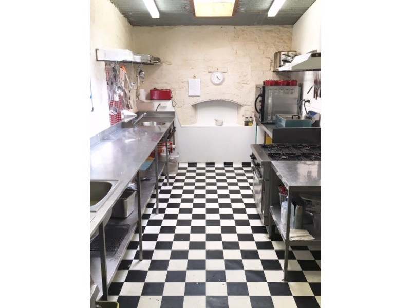 44 High Street, Willunga SA 5172