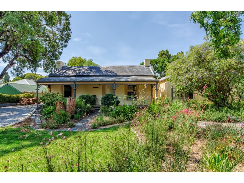 13 St Peters Terrace, Willunga SA 5172