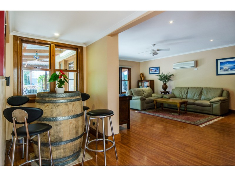 13 St Peters Terrace, Willunga SA 5172