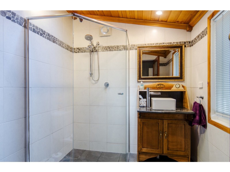 13 St Peters Terrace, Willunga SA 5172