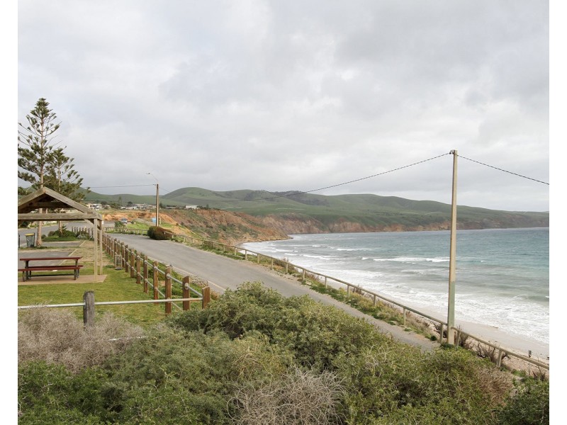 9 Crystal Harmony Court, Sellicks Beach SA 5174