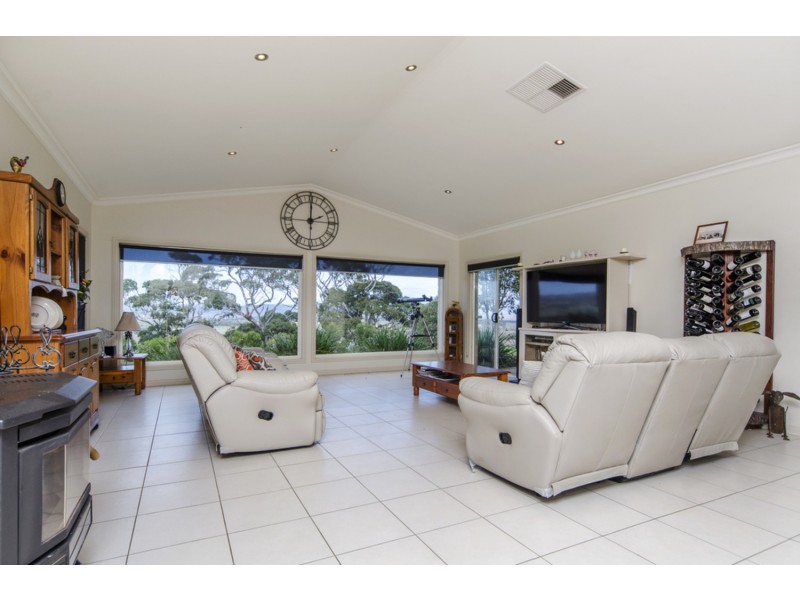 142 Wattle Flat Road, Carrickalinga SA 5204