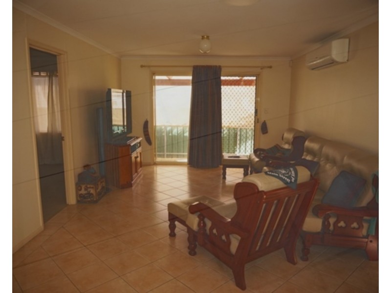 83 Heysen Boulevard, Mount Compass SA 5210