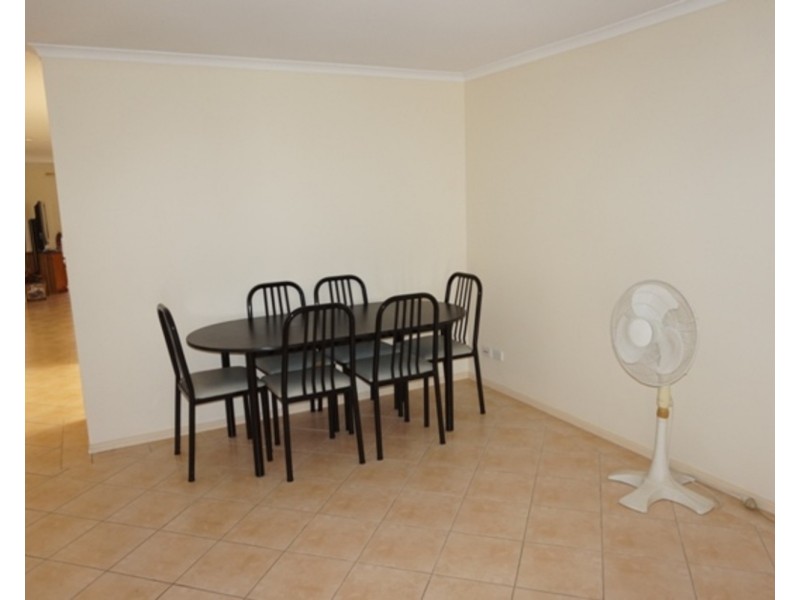 83 Heysen Boulevard, Mount Compass SA 5210