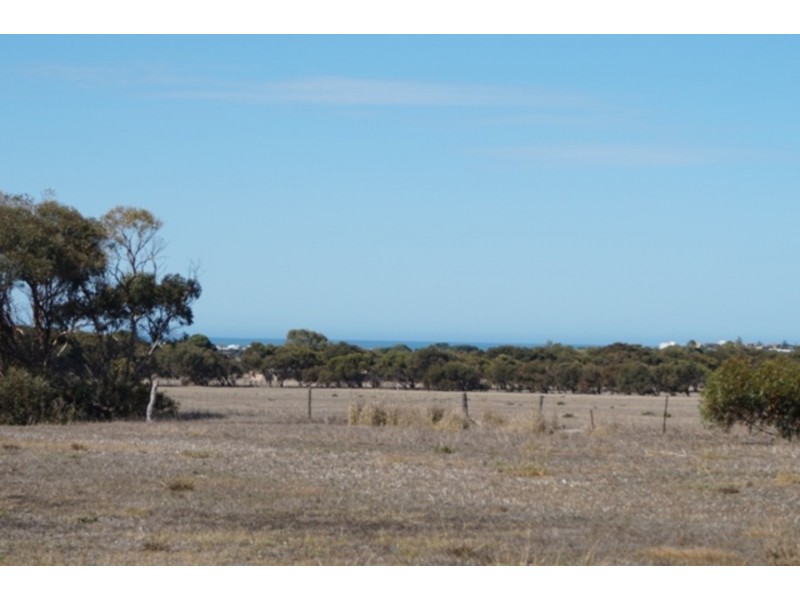 37 Yeomans Lodge Road, Middleton SA 5213