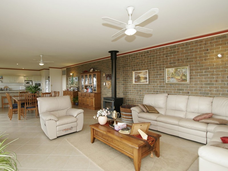 181 Taylors Hill Road, Willunga SA 5172