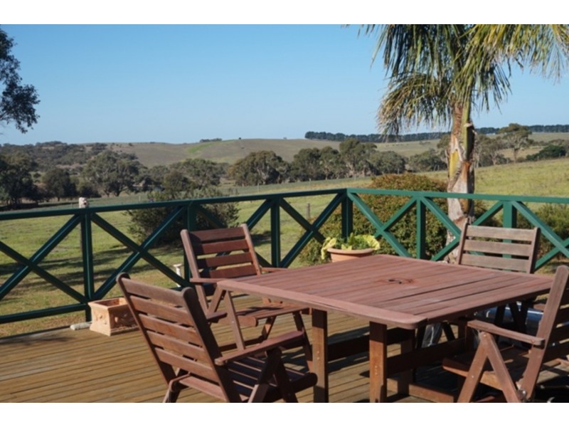 136 Through Road, Mount Compass SA 5210