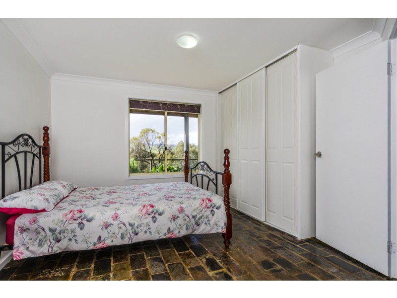 54 Pyne Hill Road, Wattle Flat SA 5203