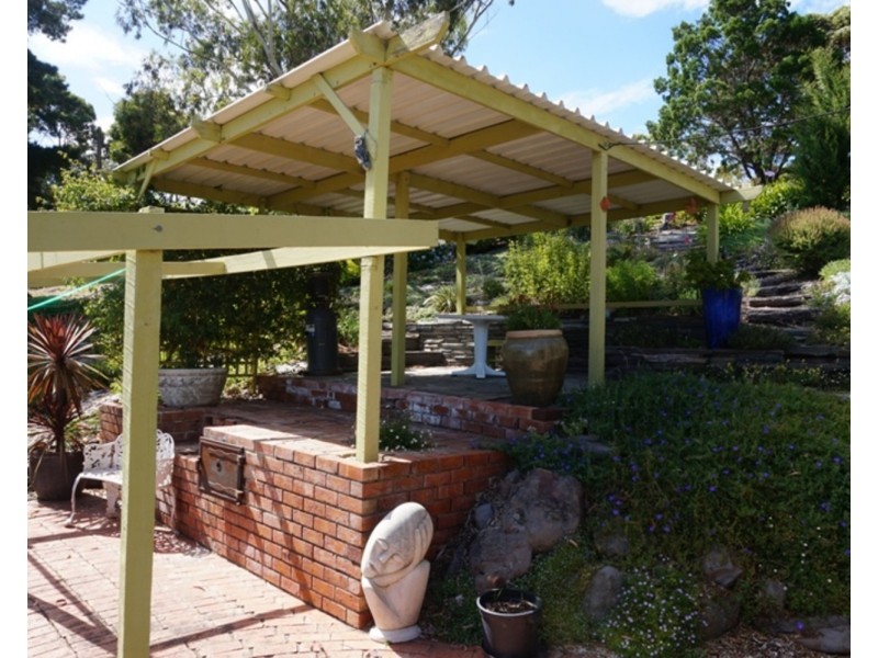 11 Ridge Street, Willunga SA 5172