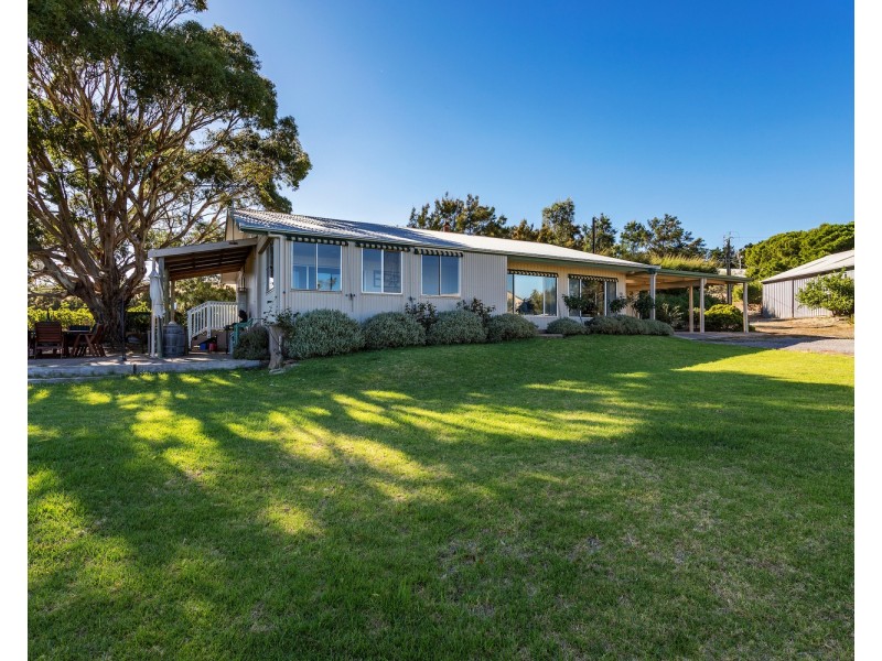 409 Plains Road, Sellicks Hill SA 5174