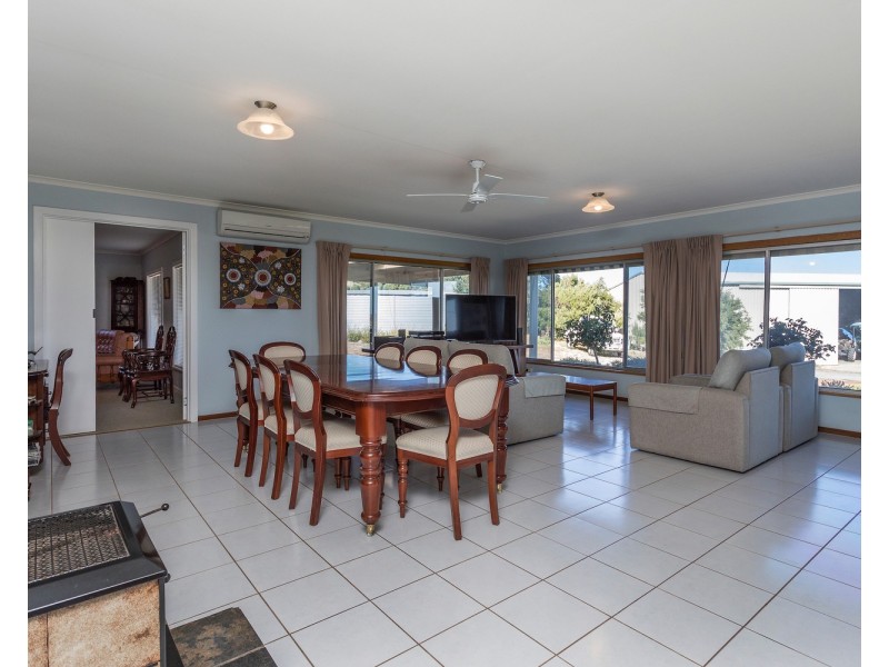 409 Plains Road, Sellicks Hill SA 5174