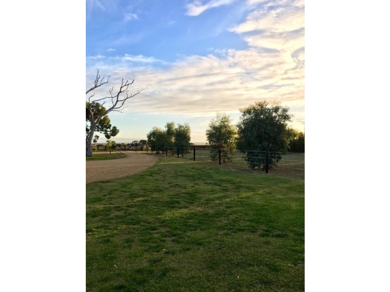 3 Barn Hill Road, Finniss SA 5255