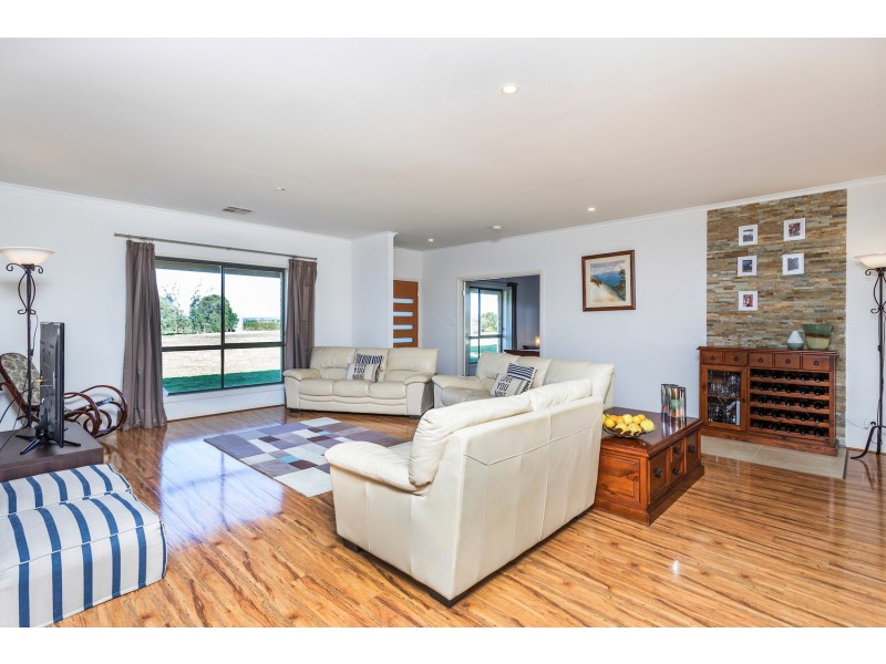 3 Barn Hill Road, Finniss SA 5255