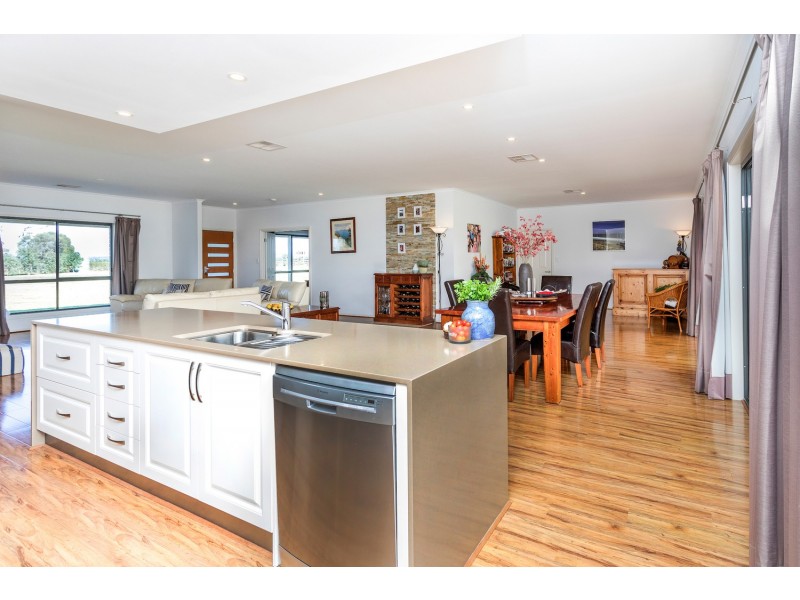 3 Barn Hill Road, Finniss SA 5255