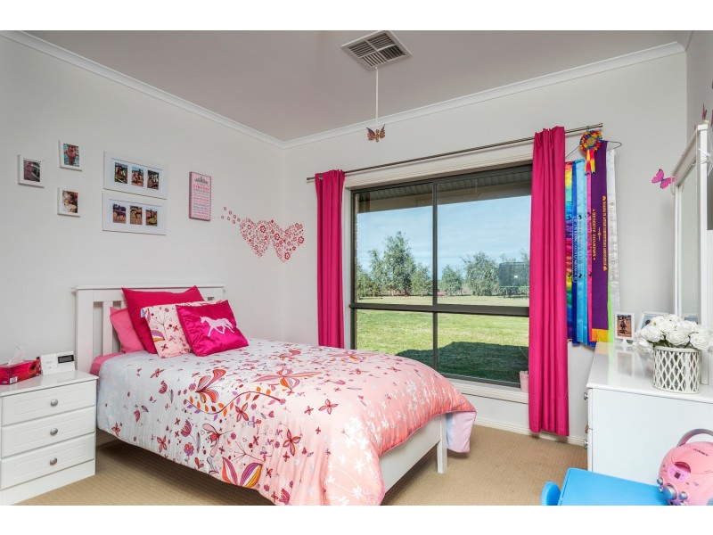 3 Barn Hill Road, Finniss SA 5255