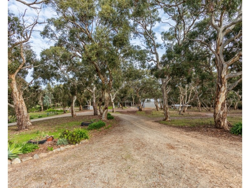 925 Goolwa Road, Mosquito Hill SA 5214
