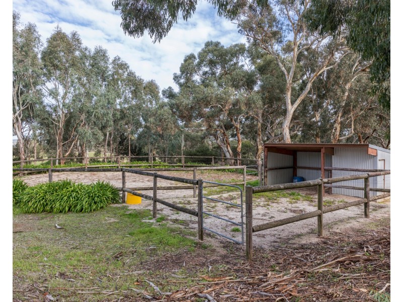 925 Goolwa Road, Mosquito Hill SA 5214