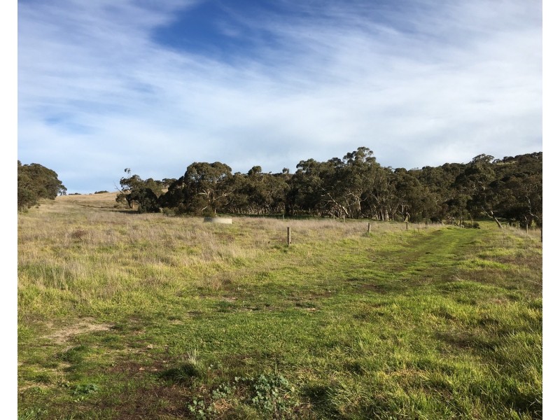 896 Cleland Gully Road, Tooperang SA 5255