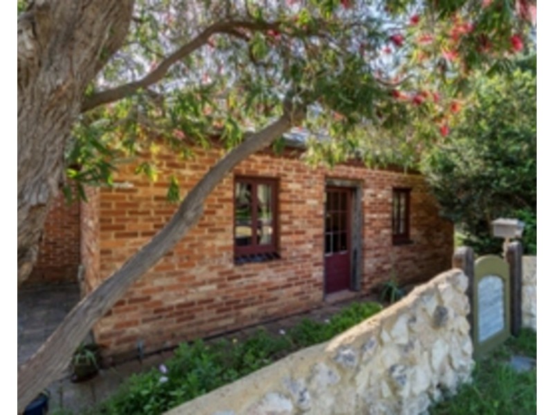 32 St Andrews Terrace, Willunga SA 5172