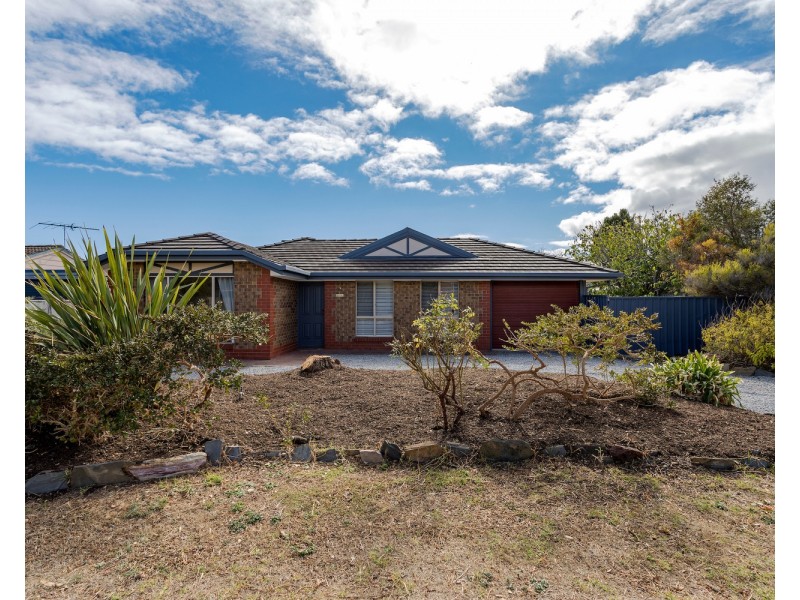 10 Greenlees Parade, Aldinga Beach SA 5173