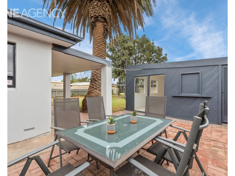 51 Trim Crescent, Old Noarlunga SA 5168