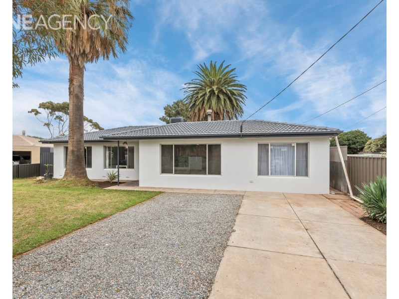 51 Trim Crescent, Old Noarlunga SA 5168