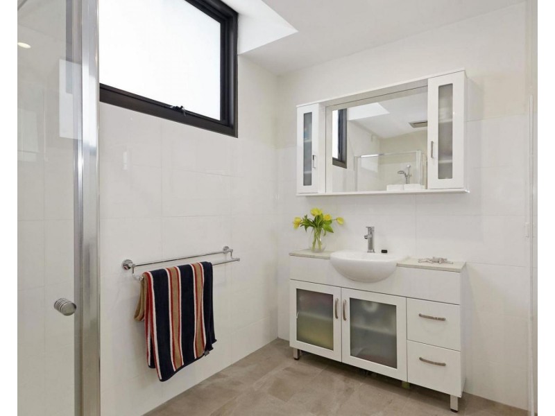 Level 2/231 Queensberry Street, Carlton VIC 3053