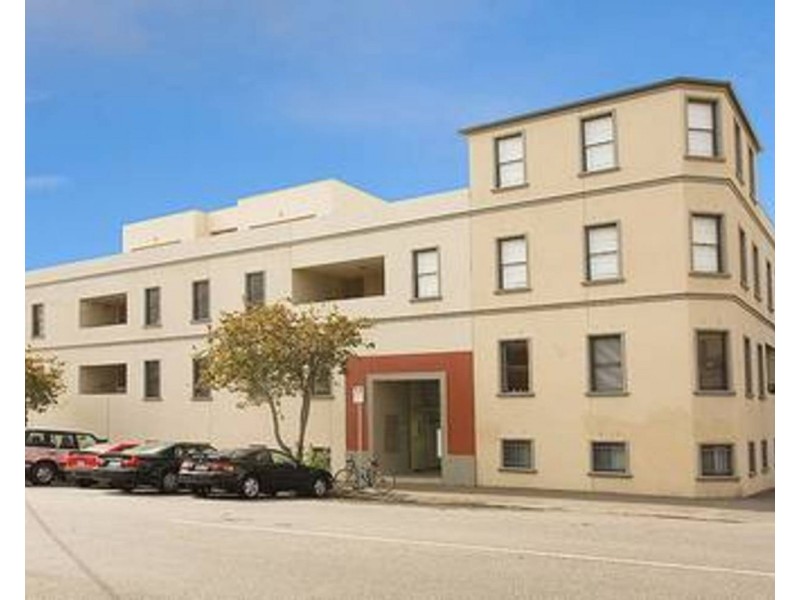 11/2A Baillie Street, North Melbourne VIC 3051