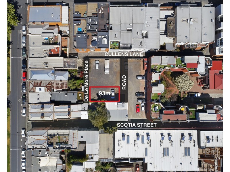 8 De Le More Place, North Melbourne VIC 3051