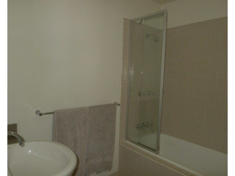 Unit 11/2A Baillie Street, North Melbourne VIC 3051