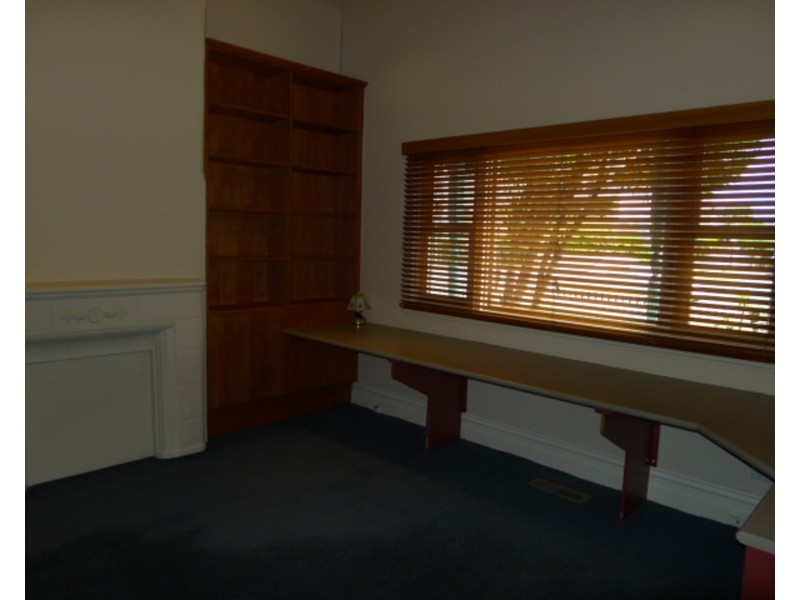 212 Moreland Road, Brunswick VIC 3056