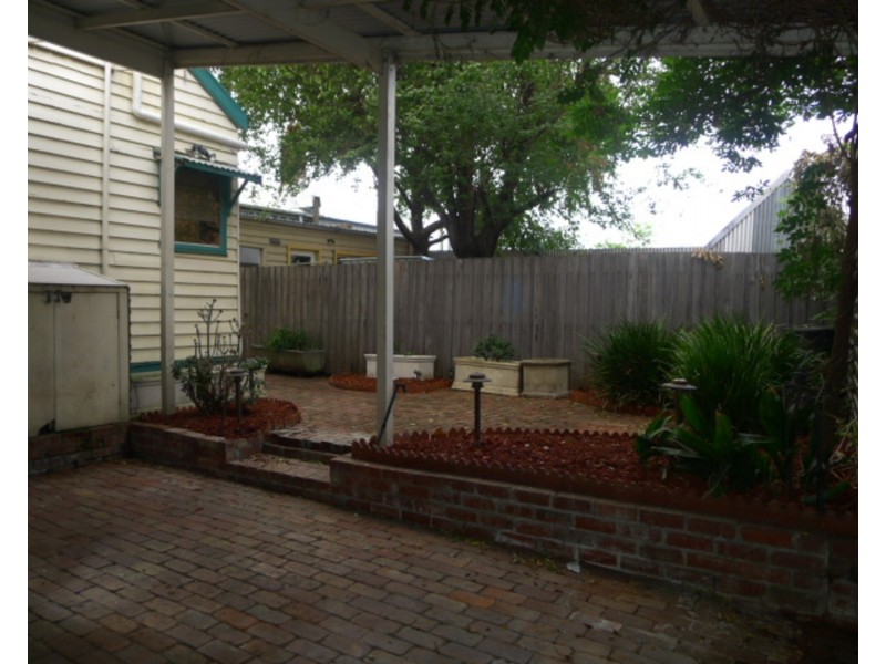 212 Moreland Road, Brunswick VIC 3056