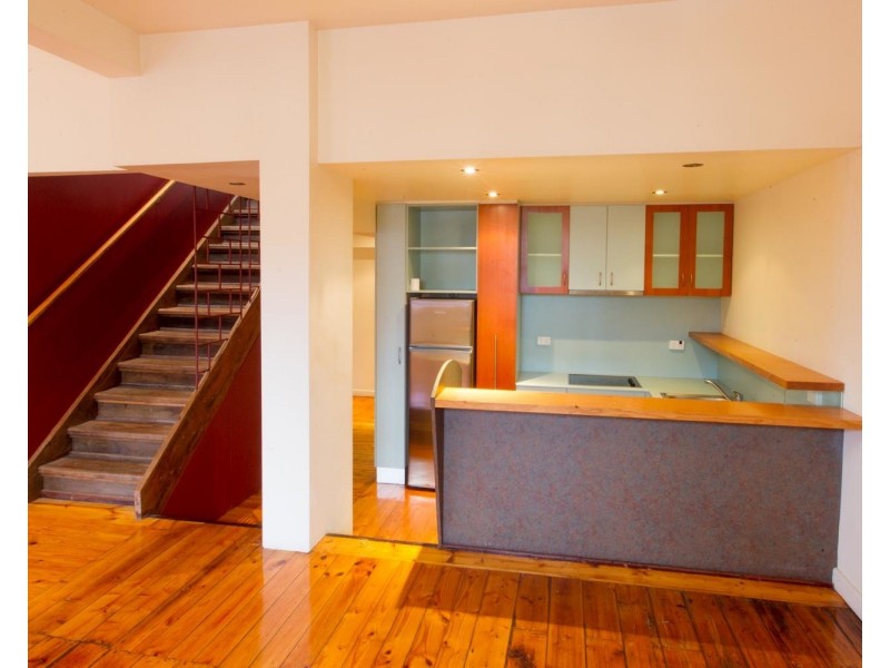 2/66 Curzon Street, North Melbourne VIC 3051