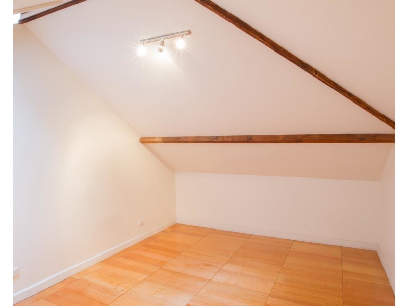 2/66 Curzon Street, North Melbourne VIC 3051