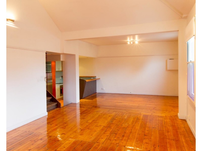 2/66 Curzon Street, North Melbourne VIC 3051