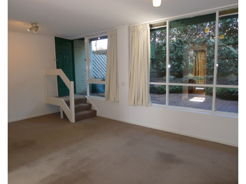 26 O’Shanassy Street, North Melbourne VIC 3051