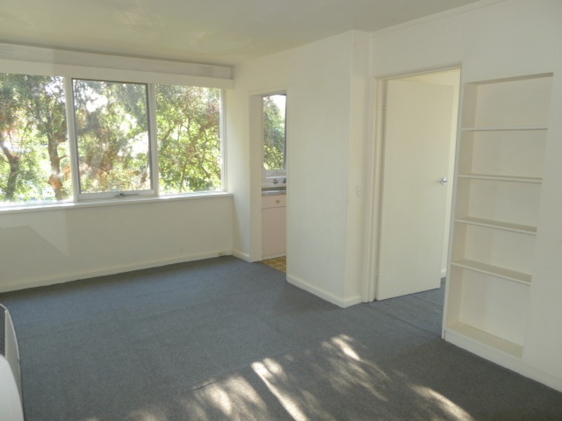 6/30 Bryant Street, Flemington VIC 3031