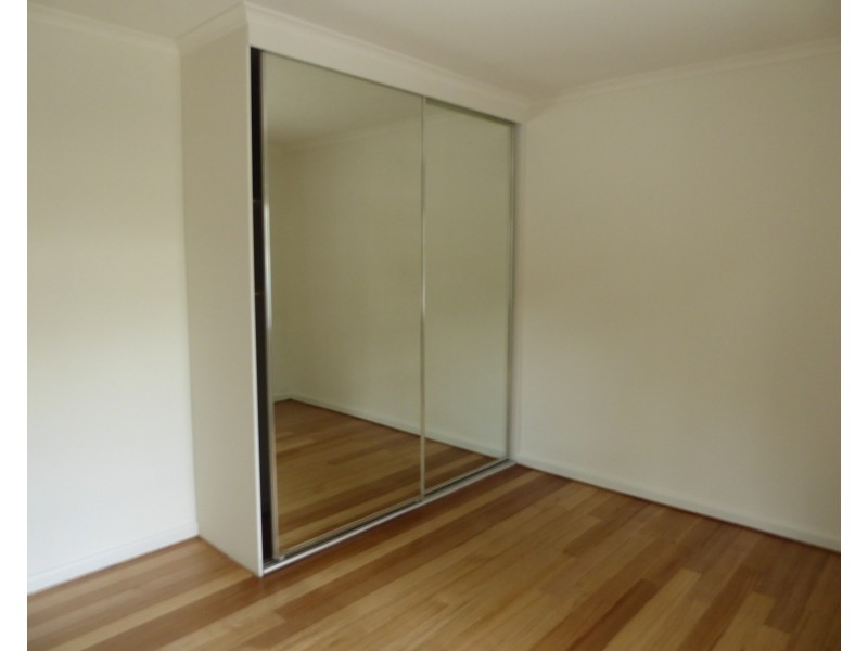 1/3 Hardwicke Street, North Melbourne VIC 3051