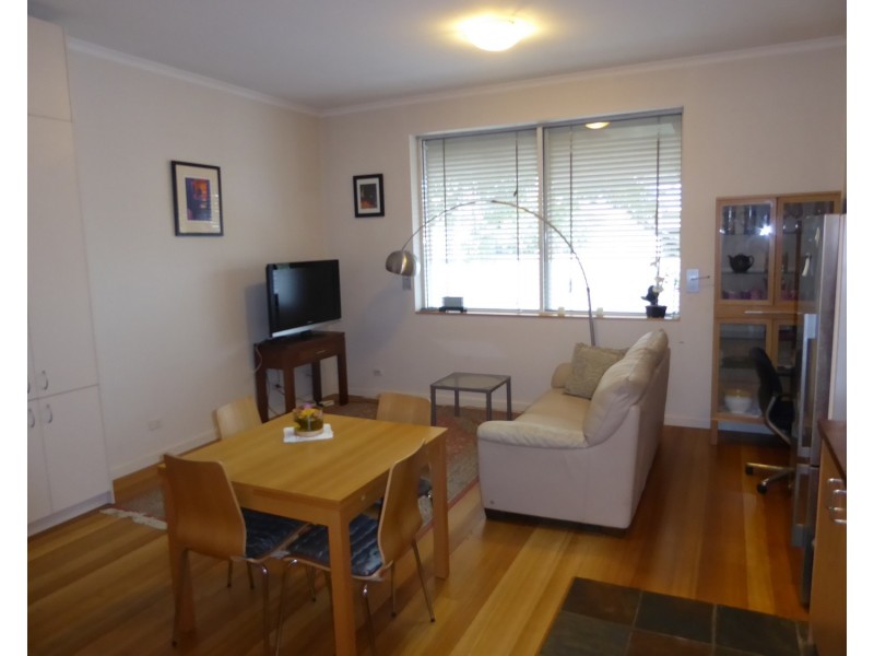 198 Dryburgh Street, North Melbourne VIC 3051