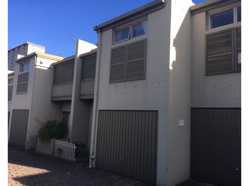 4/339 Flemington Road, North Melbourne VIC 3051