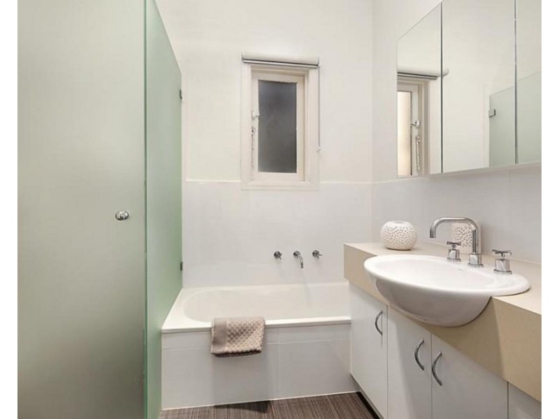 229 Bambra Road, Caulfield South VIC 3162