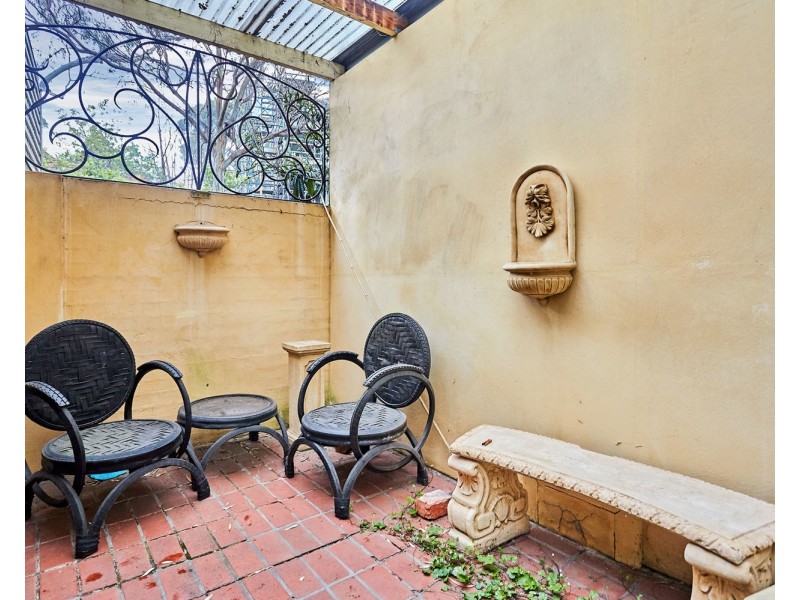 3/189 Park Drive, Parkville VIC 3052