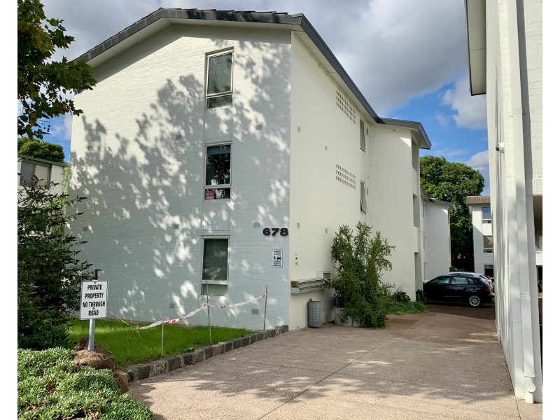 8/678 Lygon Street, Carlton North VIC 3054