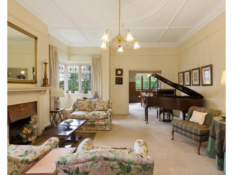 6 Cradley Avenue, Kew VIC 3101