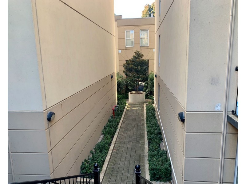 17/39 Rathdowne Street, Carlton VIC 3053