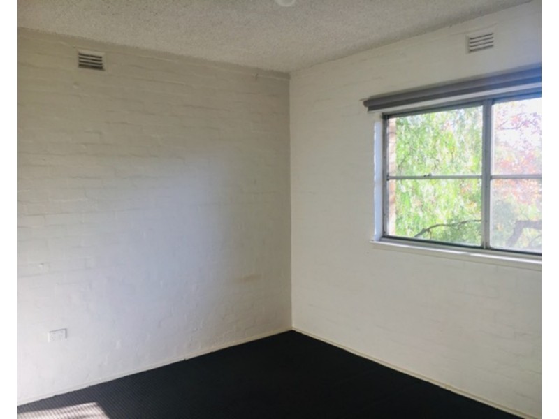 F1-6/97 O’Shanassy Street, North Melbourne VIC 3051