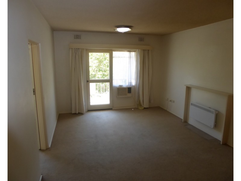 C1-6/73 O’Shanassy Street, North Melbourne VIC 3051