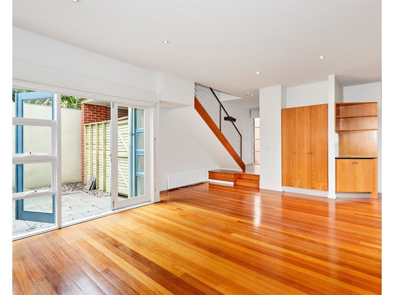 3/11 Austin Place, West Melbourne VIC 3003